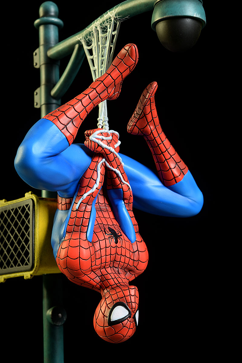 Spider-man Collector's Gallery Statue by Gentle Giant