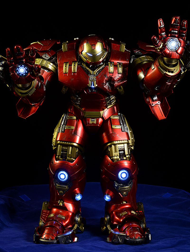 Hulkbuster Avengers sixth scale action figure by Hot Toys