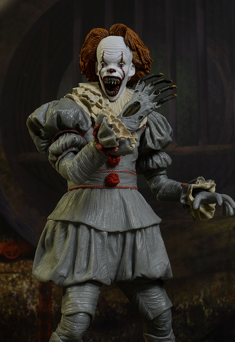 Pennywise Well House IT deluxe action figure by NECA
