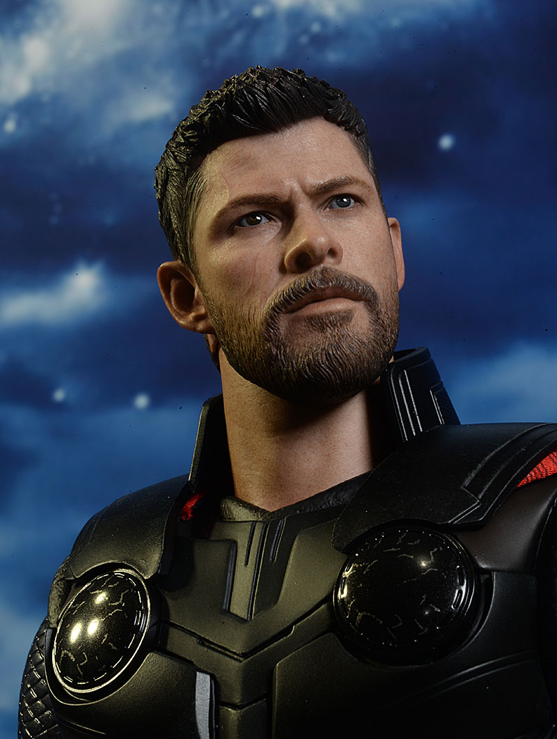 Thor Avengers: Infinity War sixth scale action figure by Hot Toys
