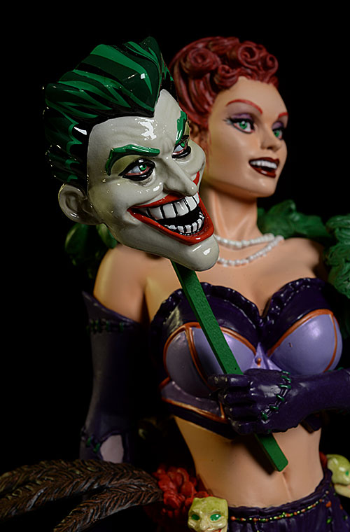 Joker's Daughter DC Bombshells statue by DC Collecttibles