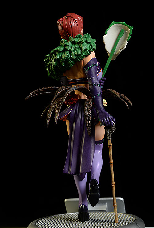 Joker's Daughter DC Bombshells statue by DC Collecttibles