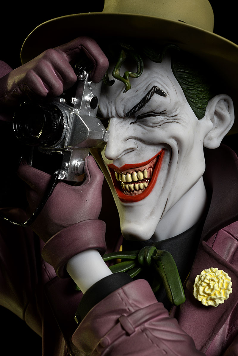 Killing Joke Joker statue by Kotobukiya