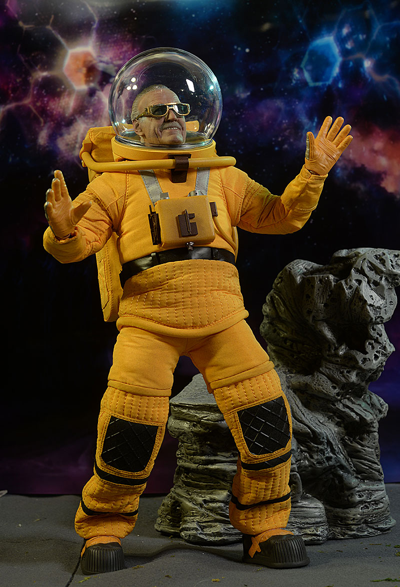 Stan Lee Guardians of the Galaxy 2 sixth scale action figure by Hot Toys