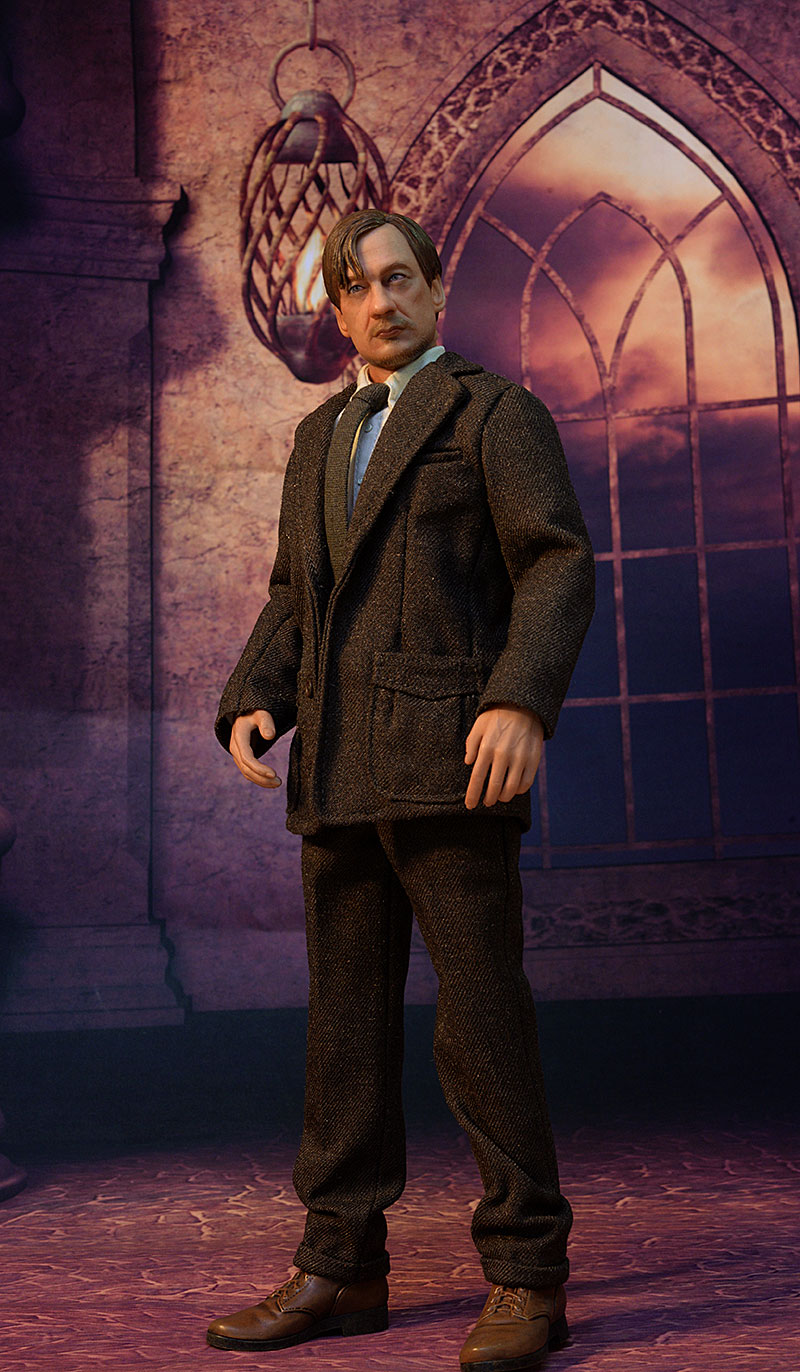 Remis Lupin Harry Potter sixth scale action figure by Star Ace