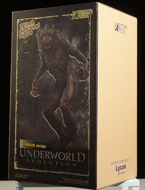 Underworld Lycan vinyl figure by Star Ace