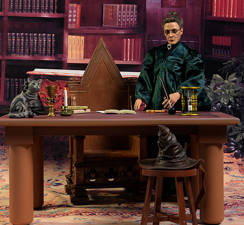 Minerva Mcgonagall deluxe Harry Potter sixth scale action figure by Star Ace