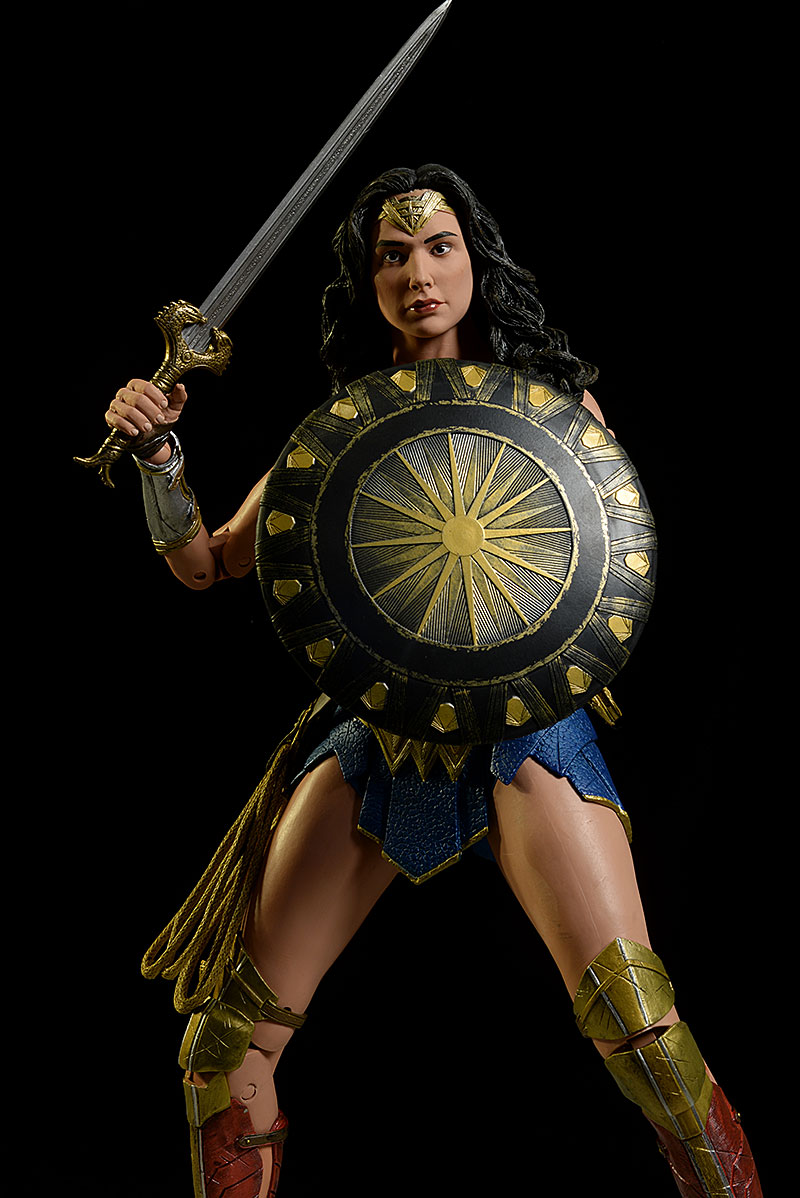 Wonder Woman 1/4 scale action figure by NECA