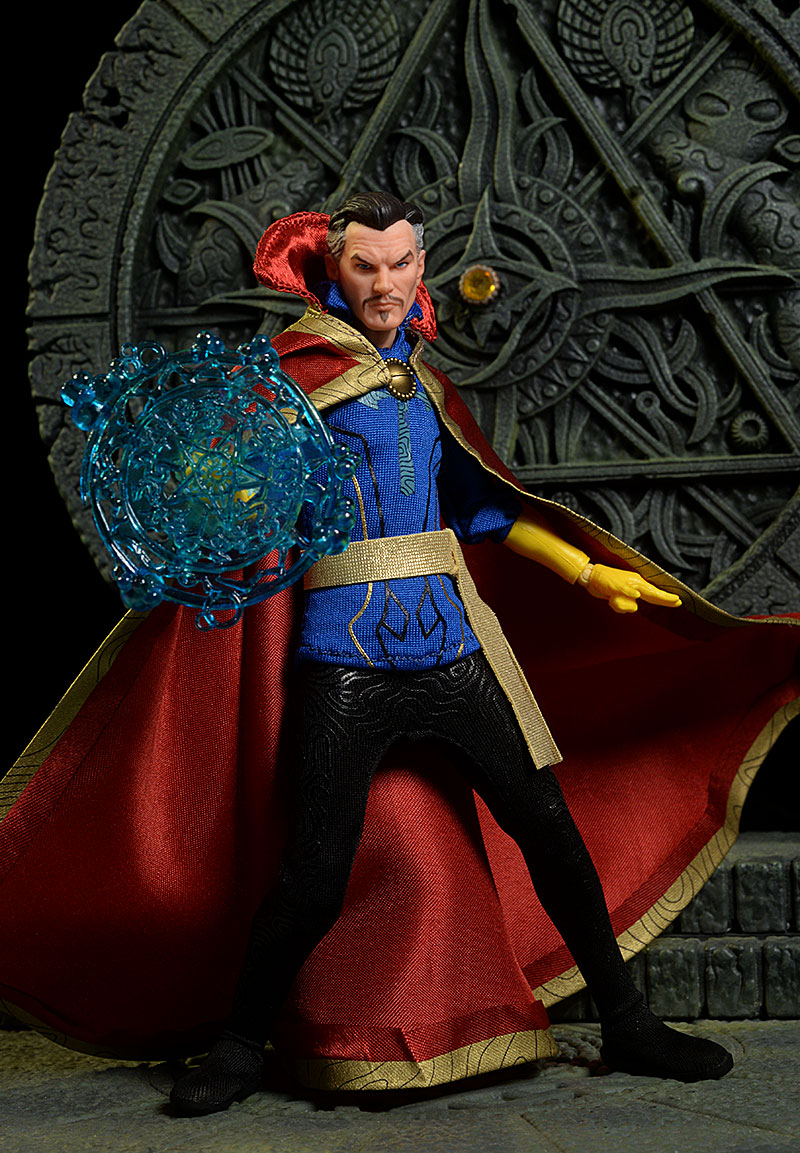 One:12 Collective Doctor Strange action figures