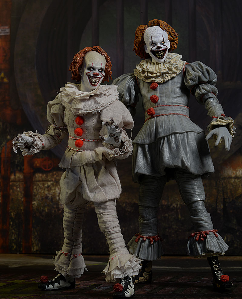 Pennywise IT One:12 Collective action figure by Mezco