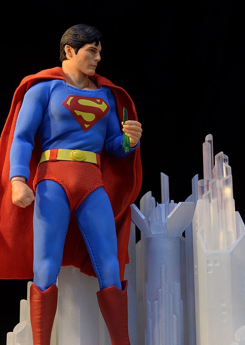 Superman 1978 Edition One:12 Collective action figure by Mezco
