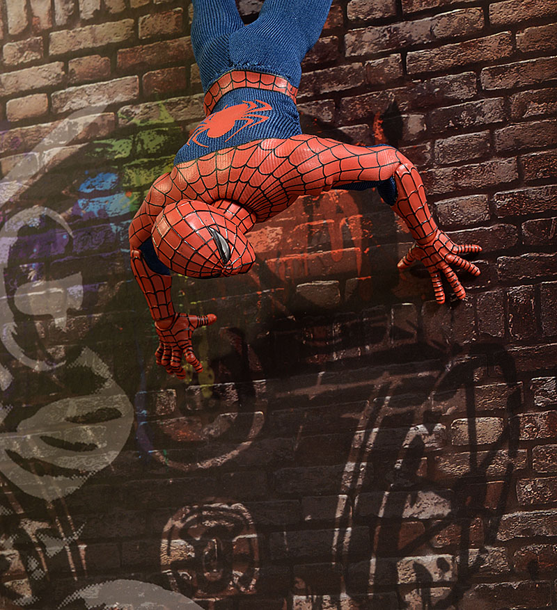 Spider-man One:12 Collective action figure by Mezco