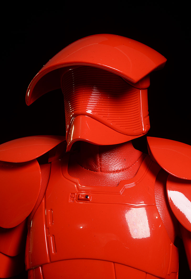 Praetorian Guard Double Blade Star Wars action figure by Hot Toys