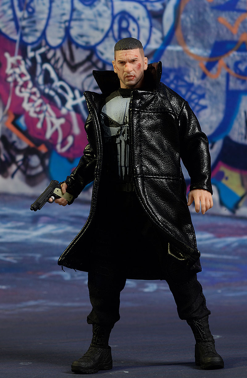 Punisher Netflix One:12 Collective action figure by Mezco