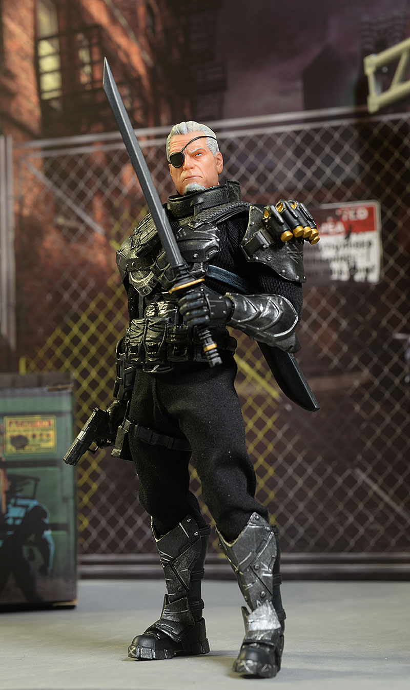 Deathstroke PX exclusive One:12 Collective action figure by Mezco