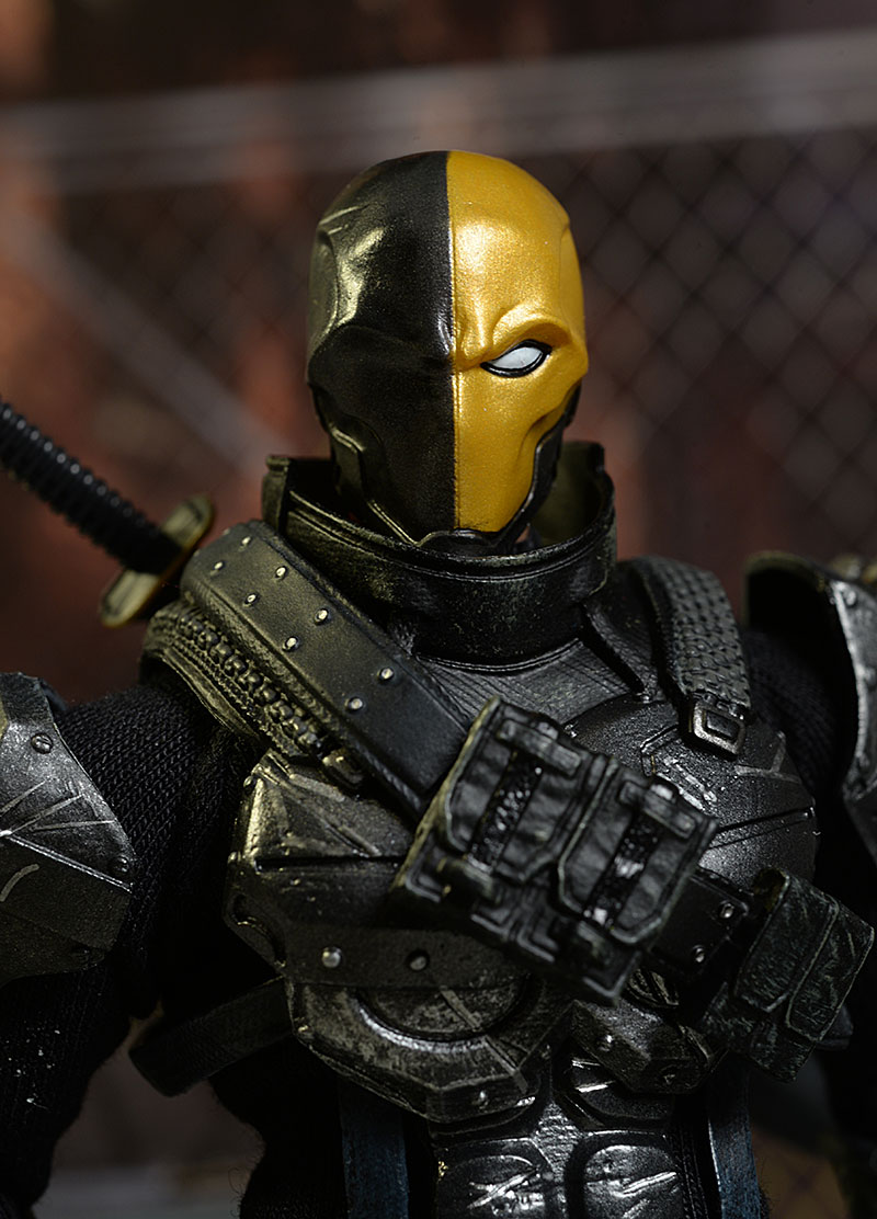 Deathstroke PX exclusive One:12 Collective action figure by Mezco