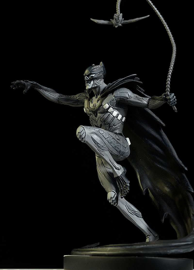 Kenneth Rocafort Batman Black and White statue by DC Collectibles