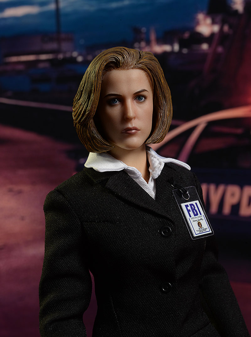 Agent Dana Scully X-Files sixth scale action figure by ThreeZero