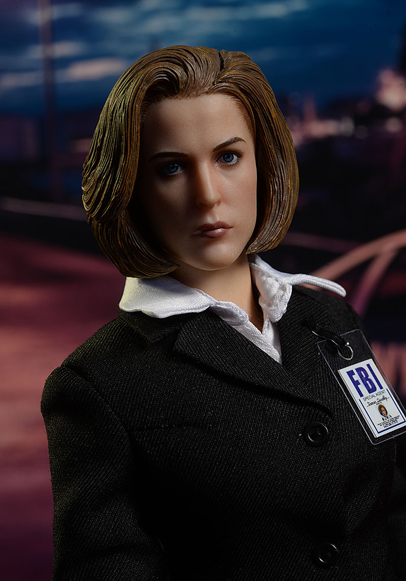 Agent Dana Scully X-Files sixth scale action figure by ThreeZero