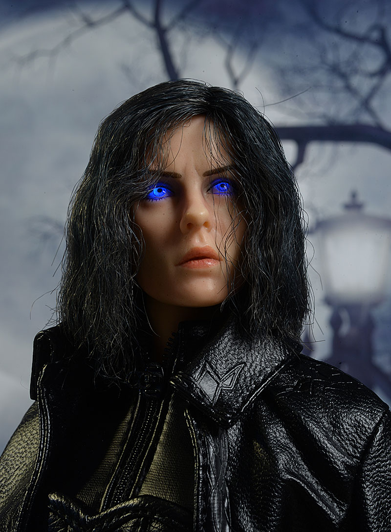 Review and photos of Underworld Selene Blue Eyes sixth scale action figure