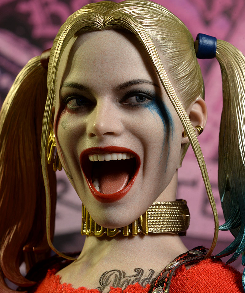 Hot Toys Harley Quinn action figure