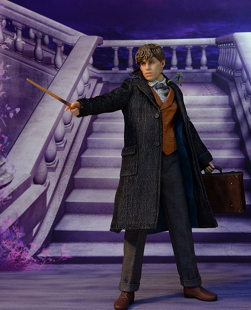 Fantastic Beasts Newt Scamander 1/8 scale action figure by Star Ace