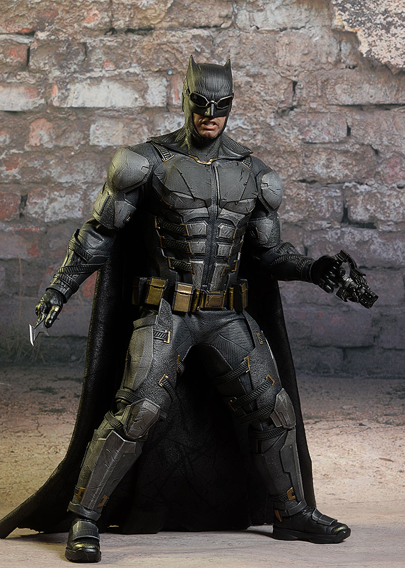 Hot Toys Batman Justice League MMS455 Bat Body Suit loose 1/6th scale 