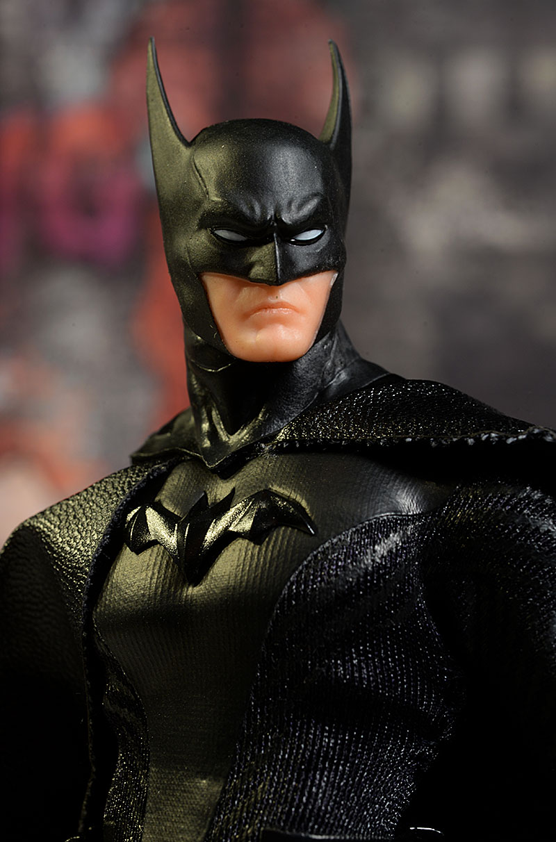 Ascending Knight Batman One:12 Toy Fair Exclusive action figure by Mezco