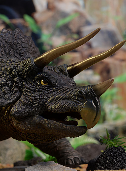 One Million Years B.C. Triceratops and Loana figures by Star Ace