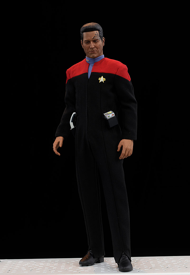 Chakotay Star Trek Voyager sixth scale action figure by EXO-6