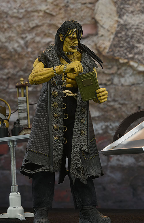 Frankenstein's Creature Figura Obscura action figure review