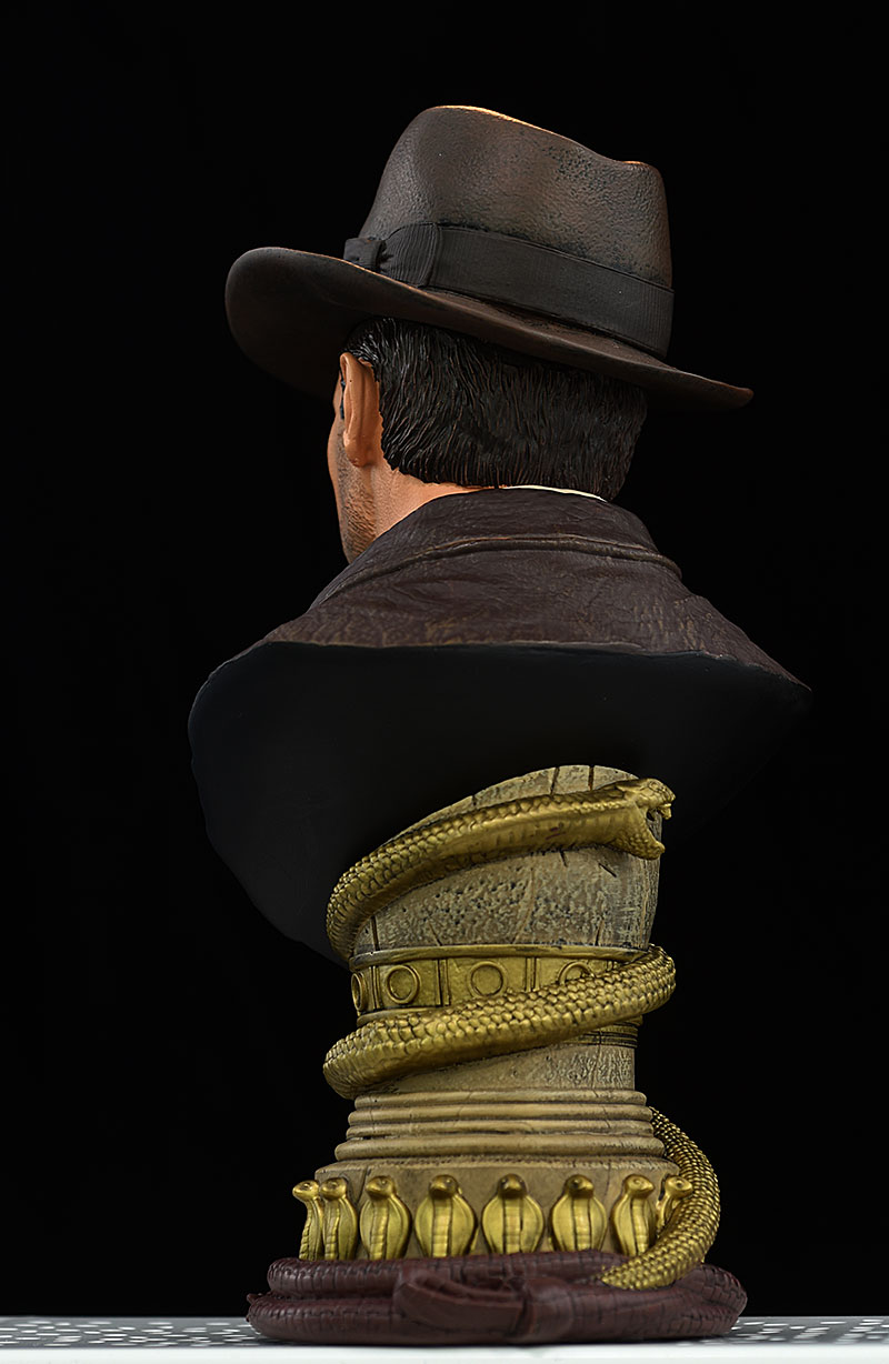 Indiana Jones Legends in 3D by Diamond Select Toys