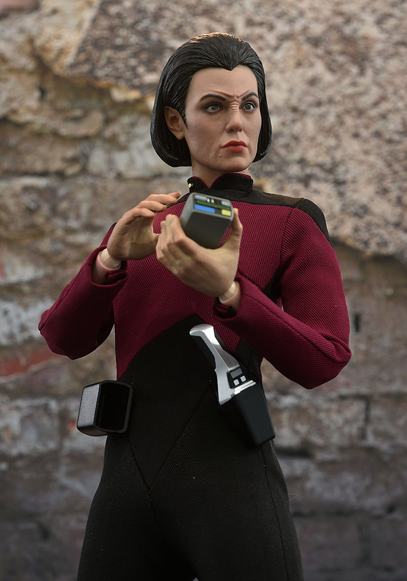 Ro Laren Star Trek Next Generation sixth scale action figure by EXO-6