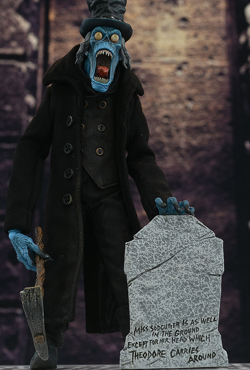 Theodore Sodcutter ghostly Ghoul One:12 Collective action figure by Mezco