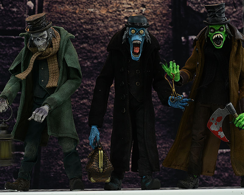 Theodore Sodcutter ghostly Ghoul One:12 Collective action figure by Mezco