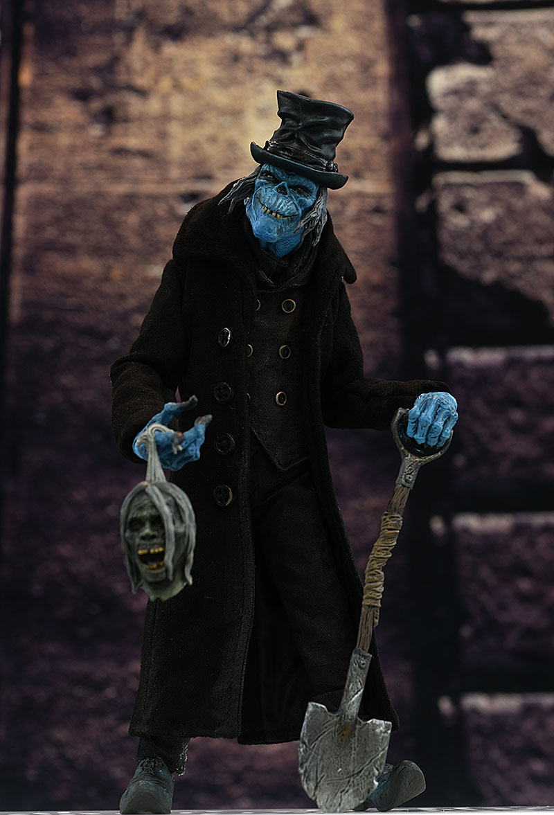 Theodore Sodcutter ghostly Ghoul One:12 Collective action figure by Mezco