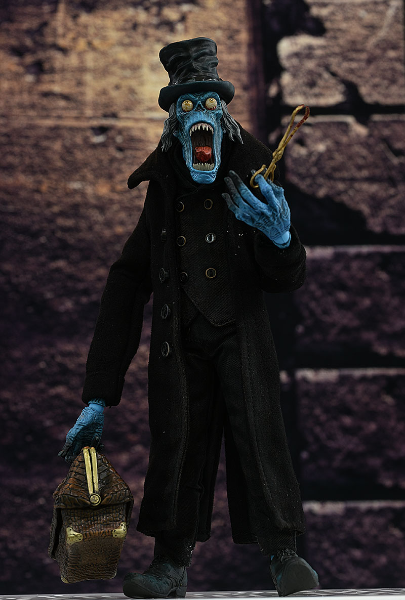 Theodore Sodcutter ghostly Ghoul One:12 Collective action figure by Mezco
