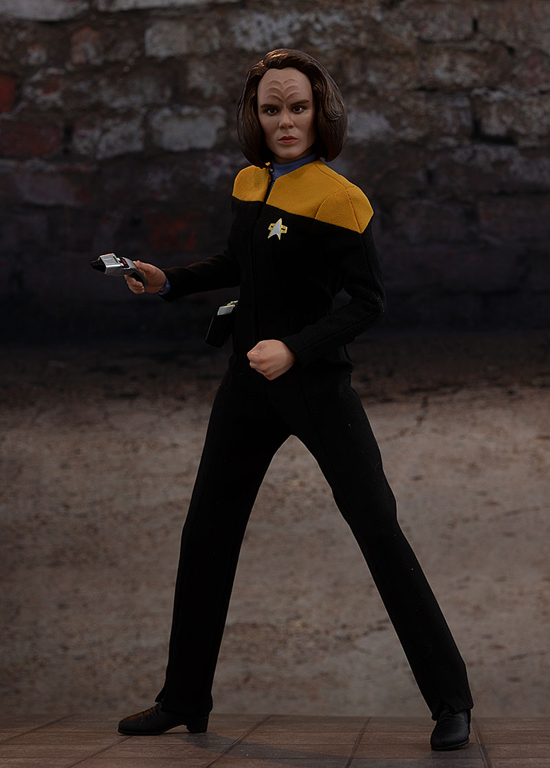 ?B'Elanna Torres Star Trek Voyager sixth scale action figure by EXO-6