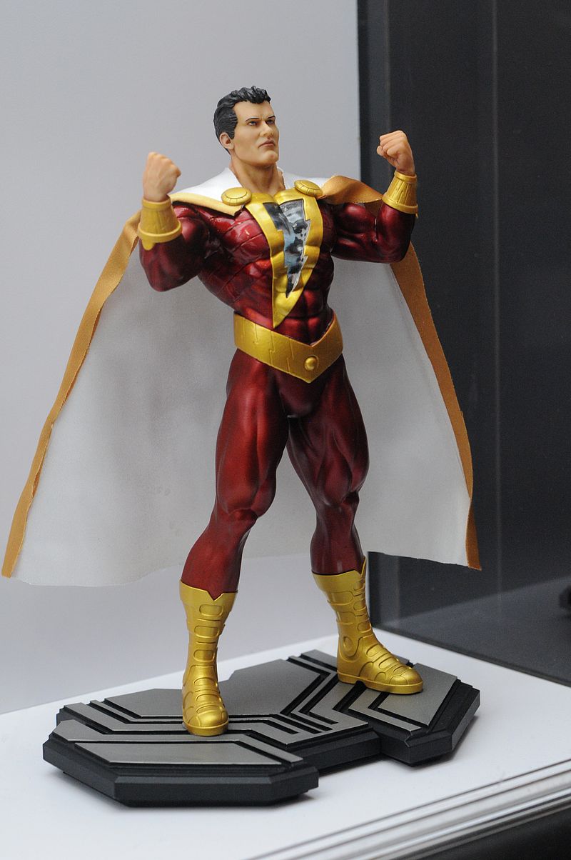 dc icons statues
