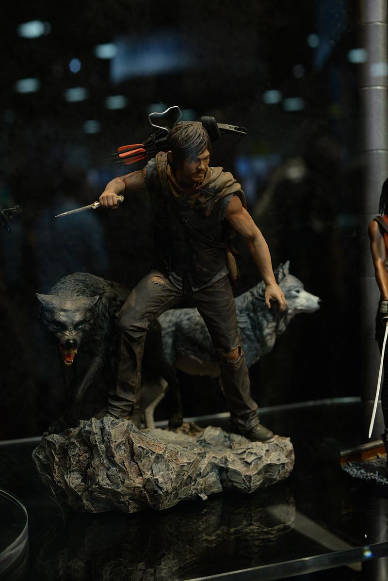 http://www.mwctoys.com/sdcc2015/images/sdcc2015_gentlegiant_11.jpg