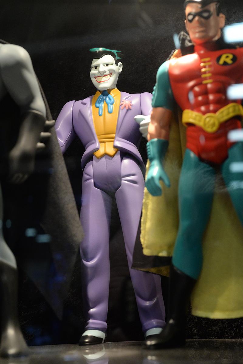 http://www.mwctoys.com/sdcc2015/images/sdcc2015_gentlegiant_36.jpg