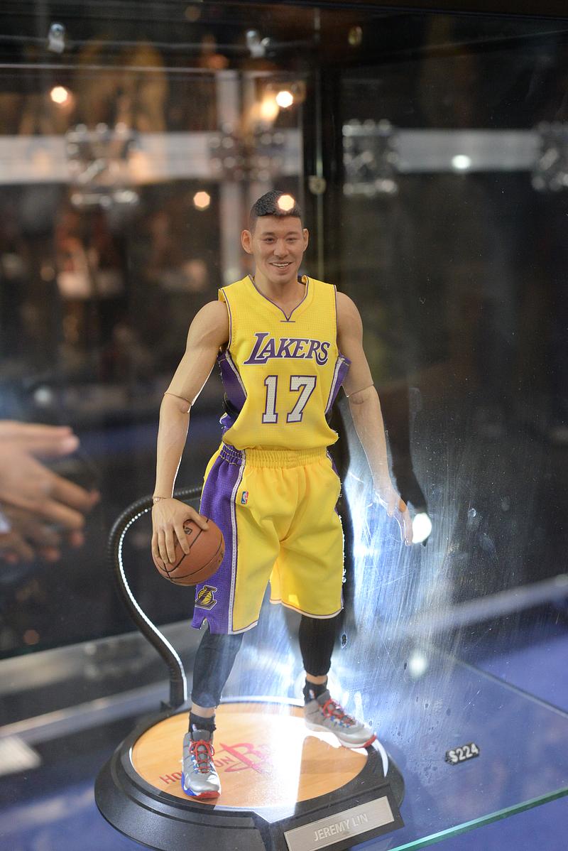 2015 SDCC Photo for Misc Companies