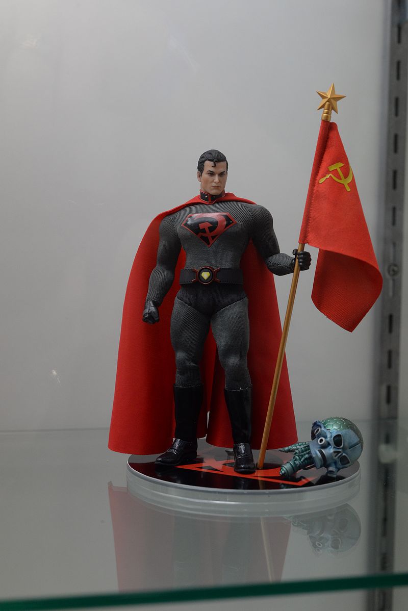 SDCC 2016 San Diego Comic-Con Mezco Toyz