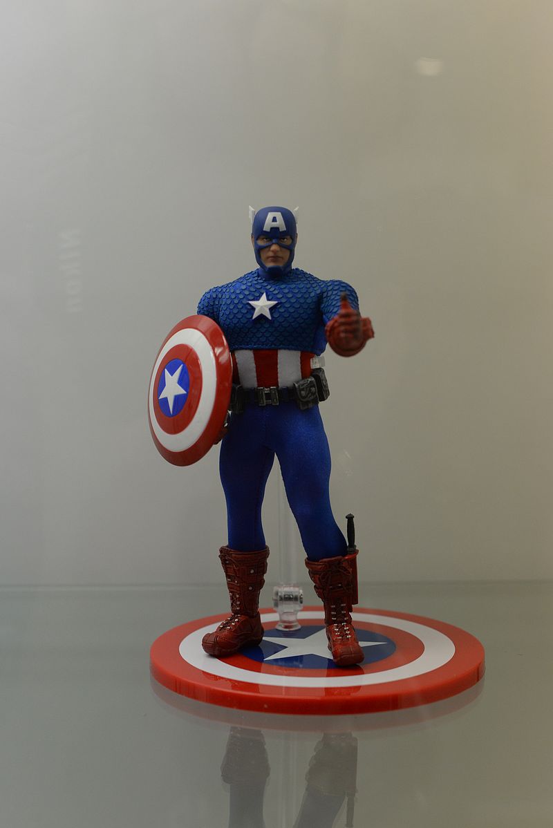 SDCC 2016 San Diego Comic-Con Mezco Toyz