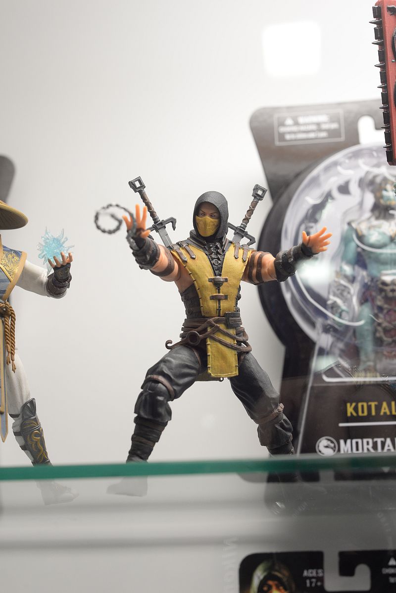 SDCC 2016 San Diego Comic-Con Mezco Toyz