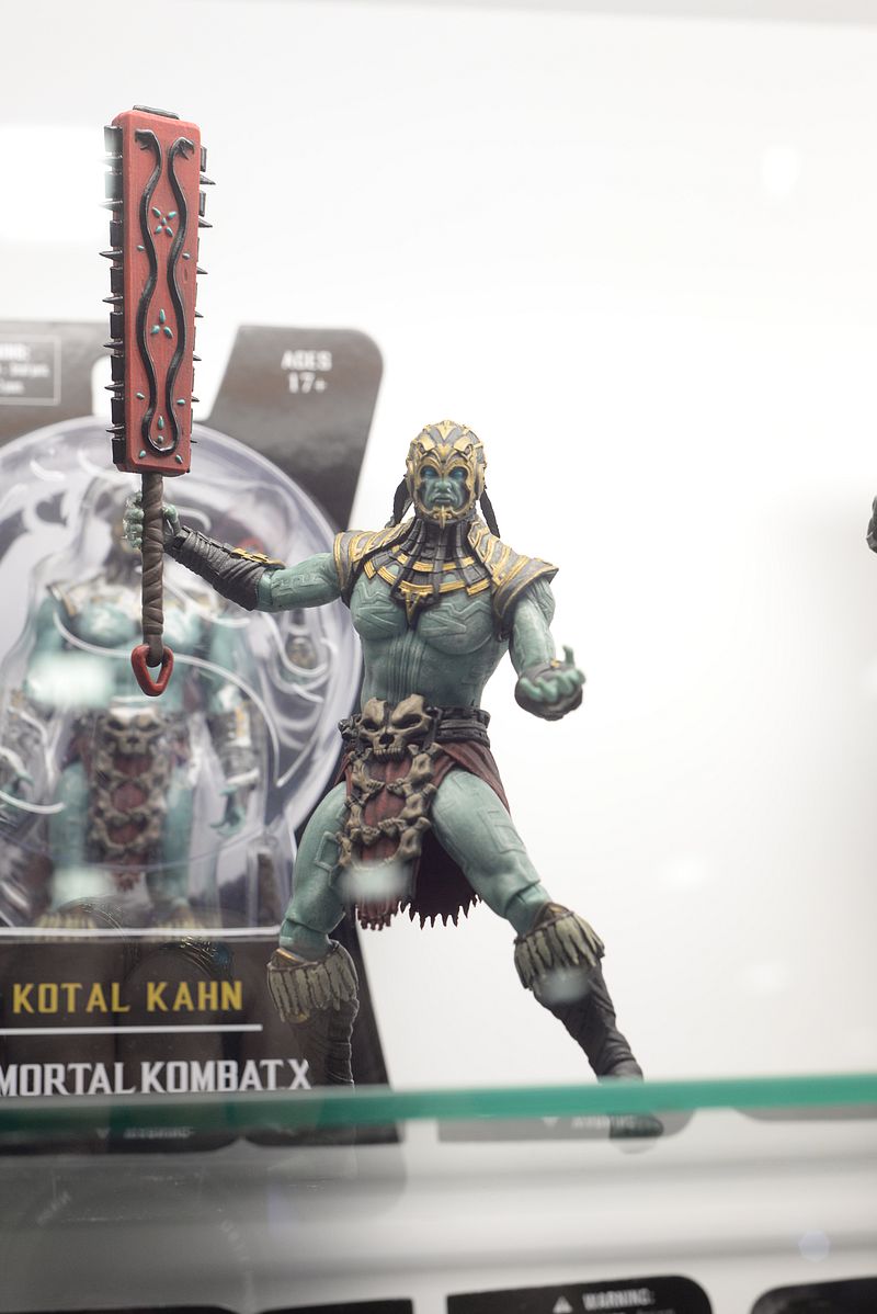 SDCC 2016 San Diego Comic-Con Mezco Toyz