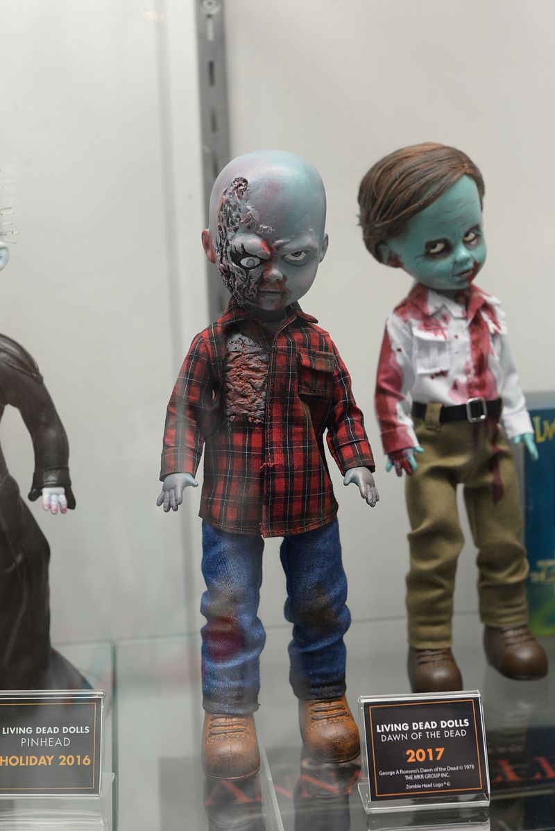 SDCC 2016 San Diego Comic-Con Mezco Toyz
