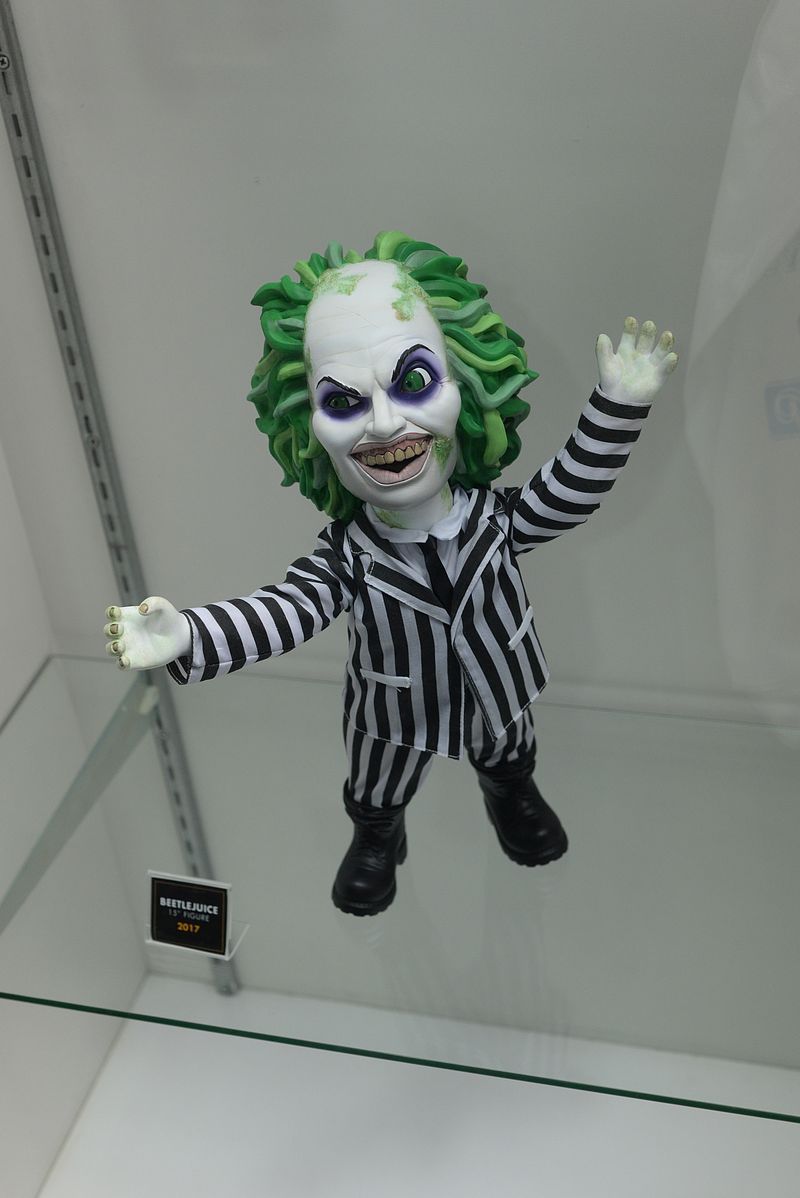 SDCC 2016 San Diego Comic-Con Mezco Toyz