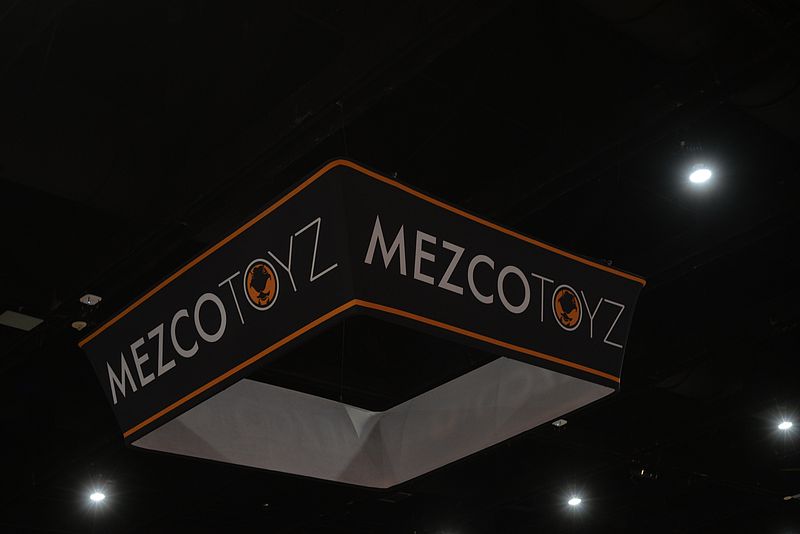 SDCC 2017 San Diego Comic-Con Mezco Toyz